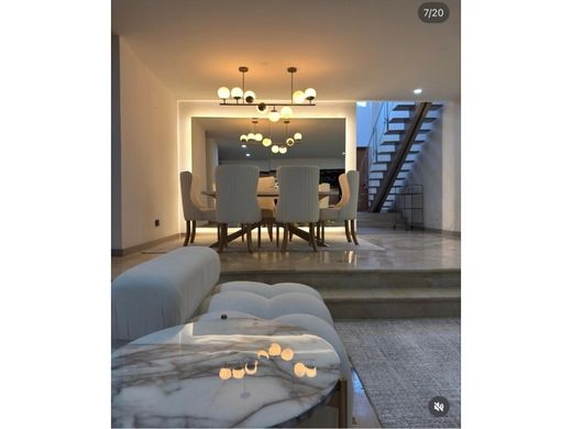 منزل ﻓﻲ ميديلين, Medellín