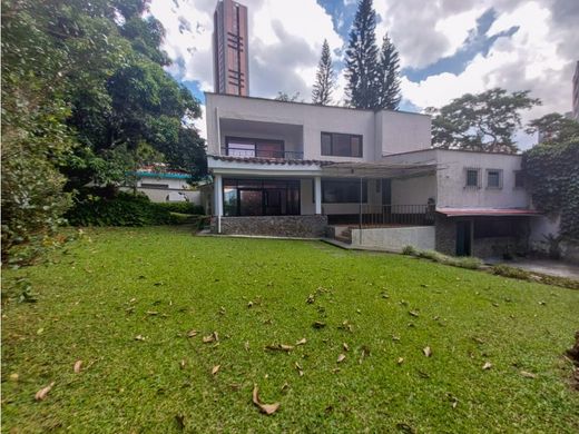 호화 저택 / 메데인, Medellín