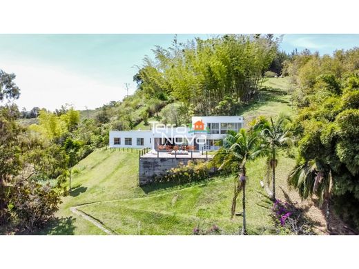 전원/농가 / El Peñol, Yarumal