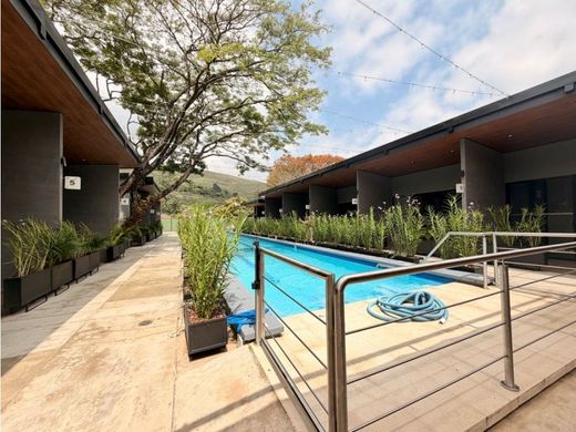 Apartment / Etagenwohnung in Cali, Departamento del Valle del Cauca