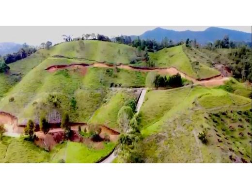 Terreno a Retiro, Departamento de Antioquia