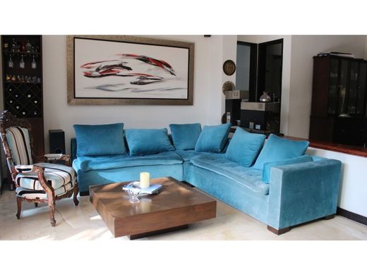 豪宅  麦德林, Medellín