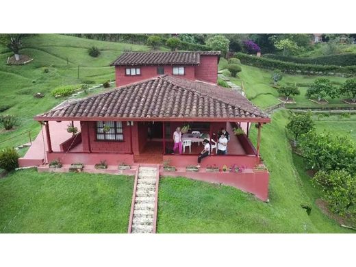 Cortijo o casa de campo en El Peñol, Yarumal