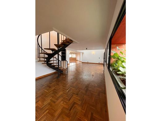 阁楼  麦德林, Medellín