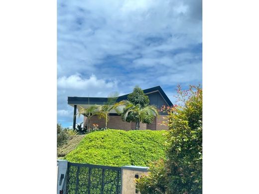 Элитный дом, Carmen de Viboral, El Carmen de Viboral