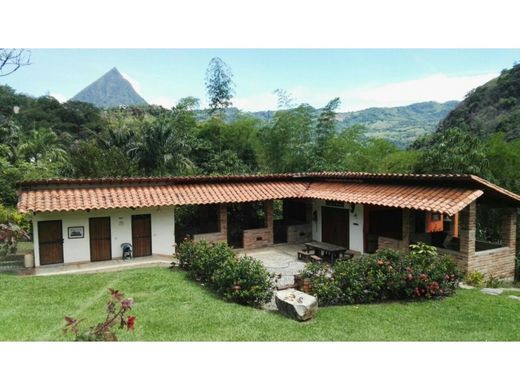 Maison de luxe à Amagá, Departamento de Antioquia