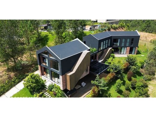 Casale a Envigado, Departamento de Antioquia