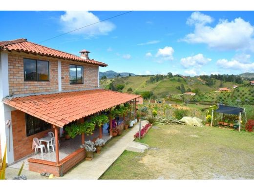 Casale a Marinilla, Departamento de Antioquia