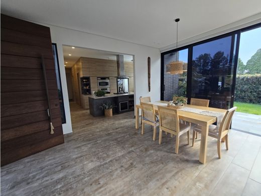 Luksusowy dom w Medellín, Departamento de Antioquia