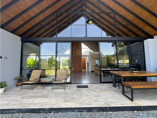 Casa de lujo en Rionegro, Departamento de Antioquia