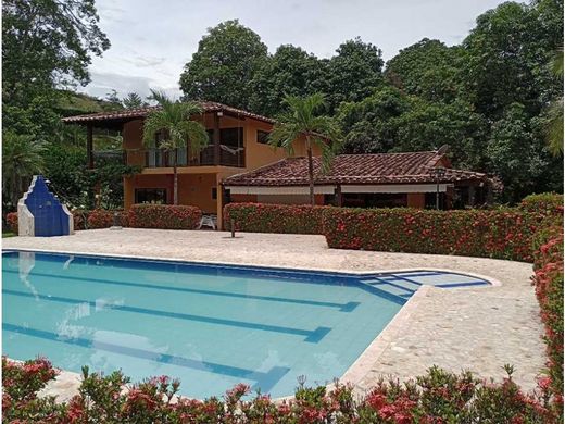 전원/농가 / San Jerónimo, Departamento de Antioquia