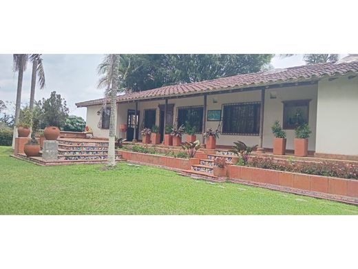 Köy evi Rionegro, Departamento de Antioquia