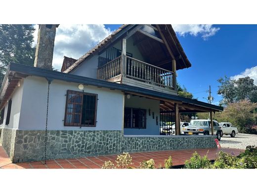 Загородный Дом, Envigado, Departamento de Antioquia