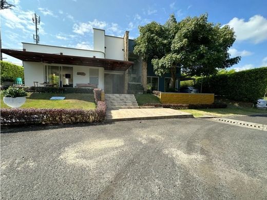 Загородный Дом, Хамунди, Jamundí