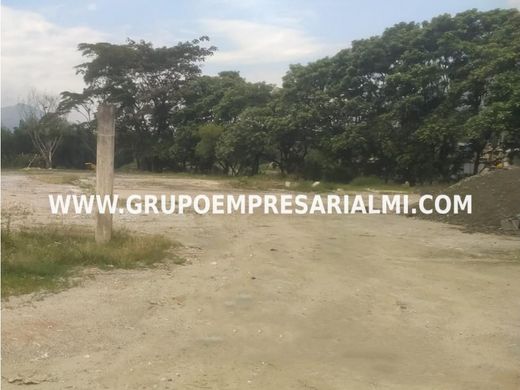 أرض ﻓﻲ Girardota, Departamento de Antioquia