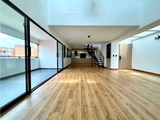 아파트 / 메데인, Medellín