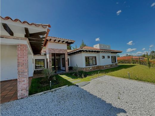 منزل ﻓﻲ Carmen de Viboral, El Carmen de Viboral