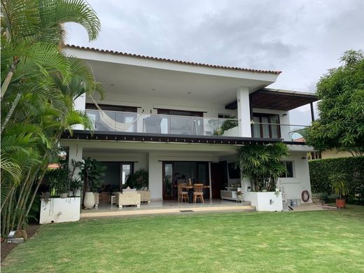 豪宅  卡利, Cali