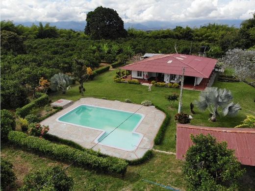 Gutshaus oder Landhaus in Armenia, Quindío Department