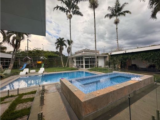 Загородный Дом, Cali, Departamento del Valle del Cauca