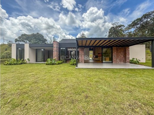 Country House in Retiro, Departamento de Antioquia
