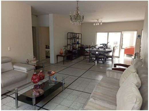 Casa de lujo en Medellín, Departamento de Antioquia