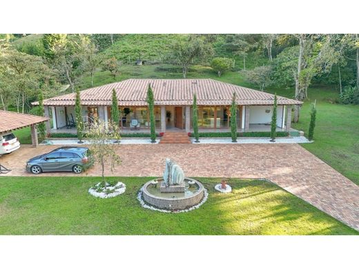 Köy evi Rionegro, Departamento de Antioquia