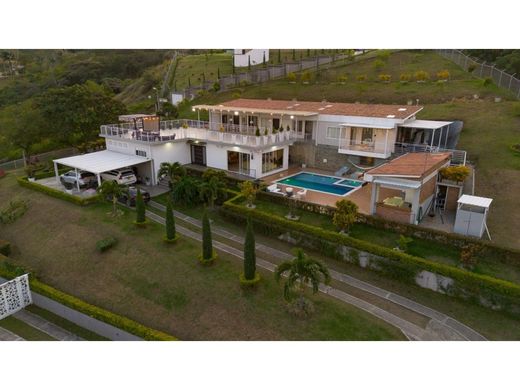 Casa di lusso a Yumbo, Departamento del Valle del Cauca