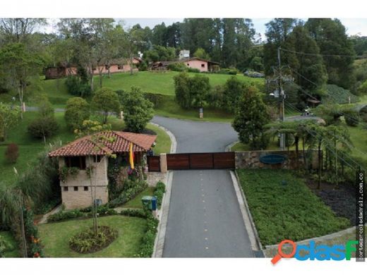 أرض ﻓﻲ Envigado, Departamento de Antioquia