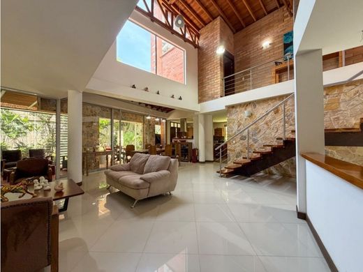 Casa di lusso a Sabaneta, La Estrella