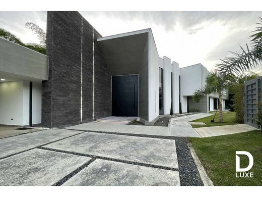 Maison de luxe à Pereira, Departamento de Risaralda