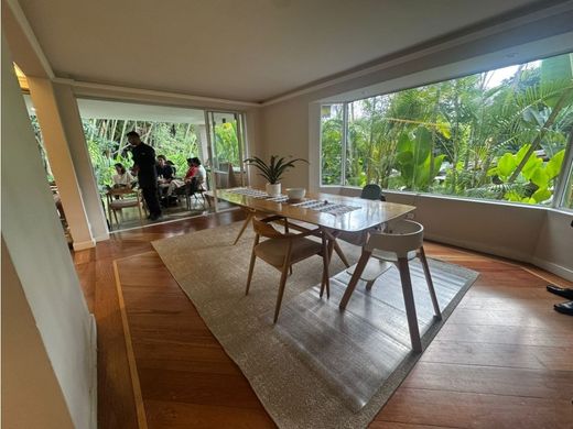 Luxus-Haus in Medellín, Departamento de Antioquia