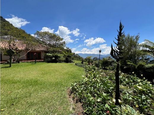 Casa de campo en Medellín, Departamento de Antioquia