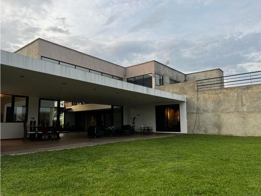 郊区住宅  Pereira, Departamento de Risaralda