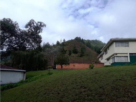 Terreno a Retiro, Departamento de Antioquia