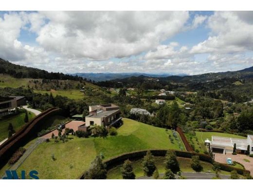 Πολυτελή κατοικία σε Envigado, Departamento de Antioquia