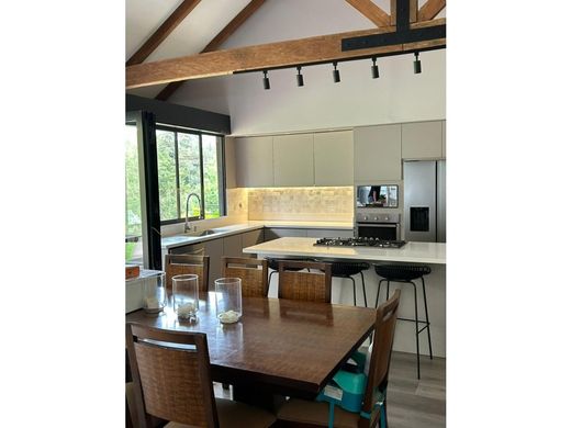 منزل ﻓﻲ Retiro, Departamento de Antioquia