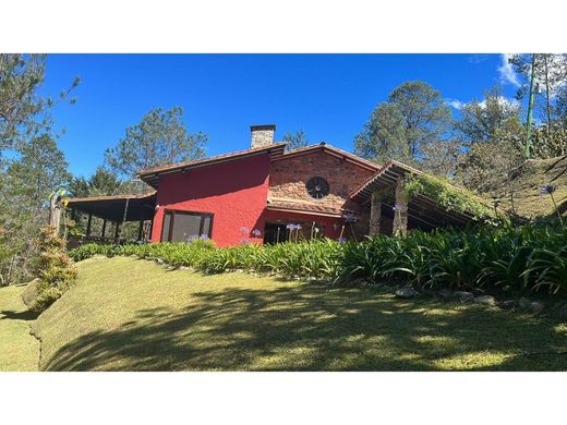 Köy evi Retiro, Departamento de Antioquia