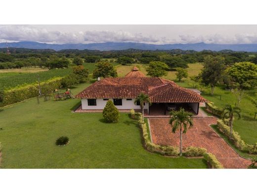 Cortijo o casa de campo en La Victoria, Departamento de Boyacá