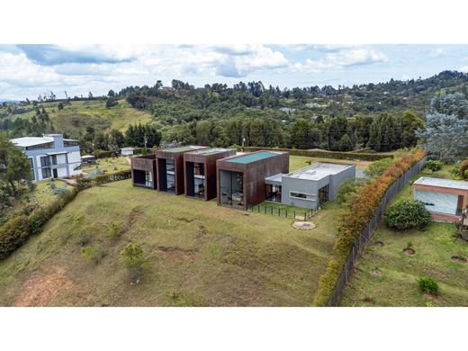 Casa de campo en Medellín, Departamento de Antioquia