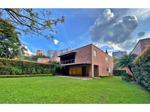 Casa de luxo - Envigado, Departamento de Antioquia