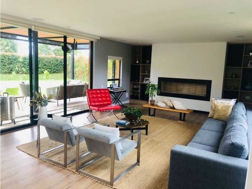 Luxus-Haus in La Calera, Departamento de Cundinamarca