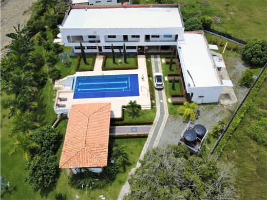 Santa Fe de Antioquia, Santafé de Antioquiaのカントリー風またはファームハウス