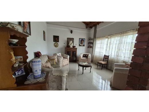 컨트리하우스 / Pereira, Departamento de Risaralda