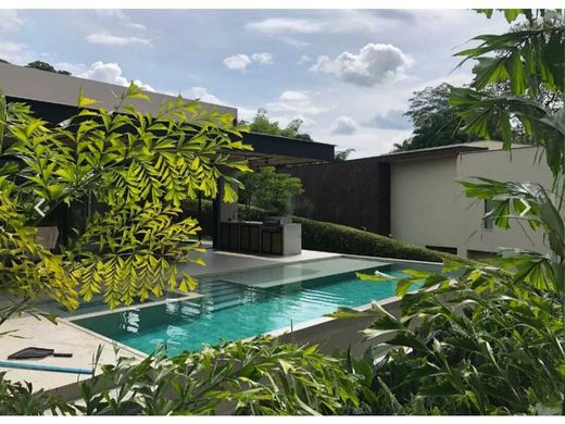 Pereira, Departamento de Risaraldaのカントリーハウス