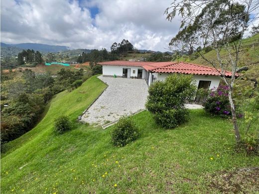 Luxe woning in Envigado, Departamento de Antioquia