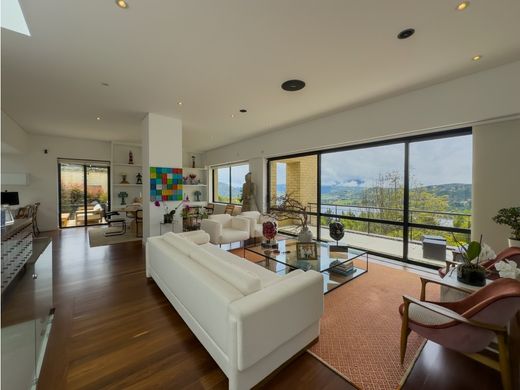 豪宅  La Calera, Departamento de Cundinamarca