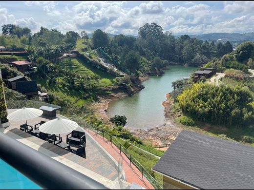 호텔 / Guatapé, Departamento de Antioquia