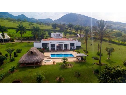 Landsitz in Tarso, Departamento de Antioquia