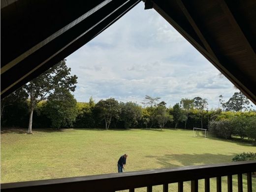 Köy evi Rionegro, Departamento de Antioquia